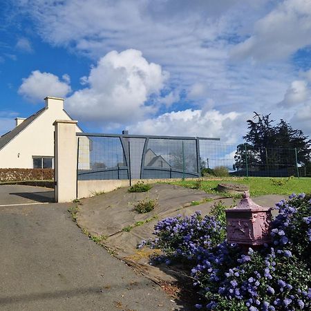 Nice Holiday Home With Beautiful Garden, Paimpol Kültér fotó