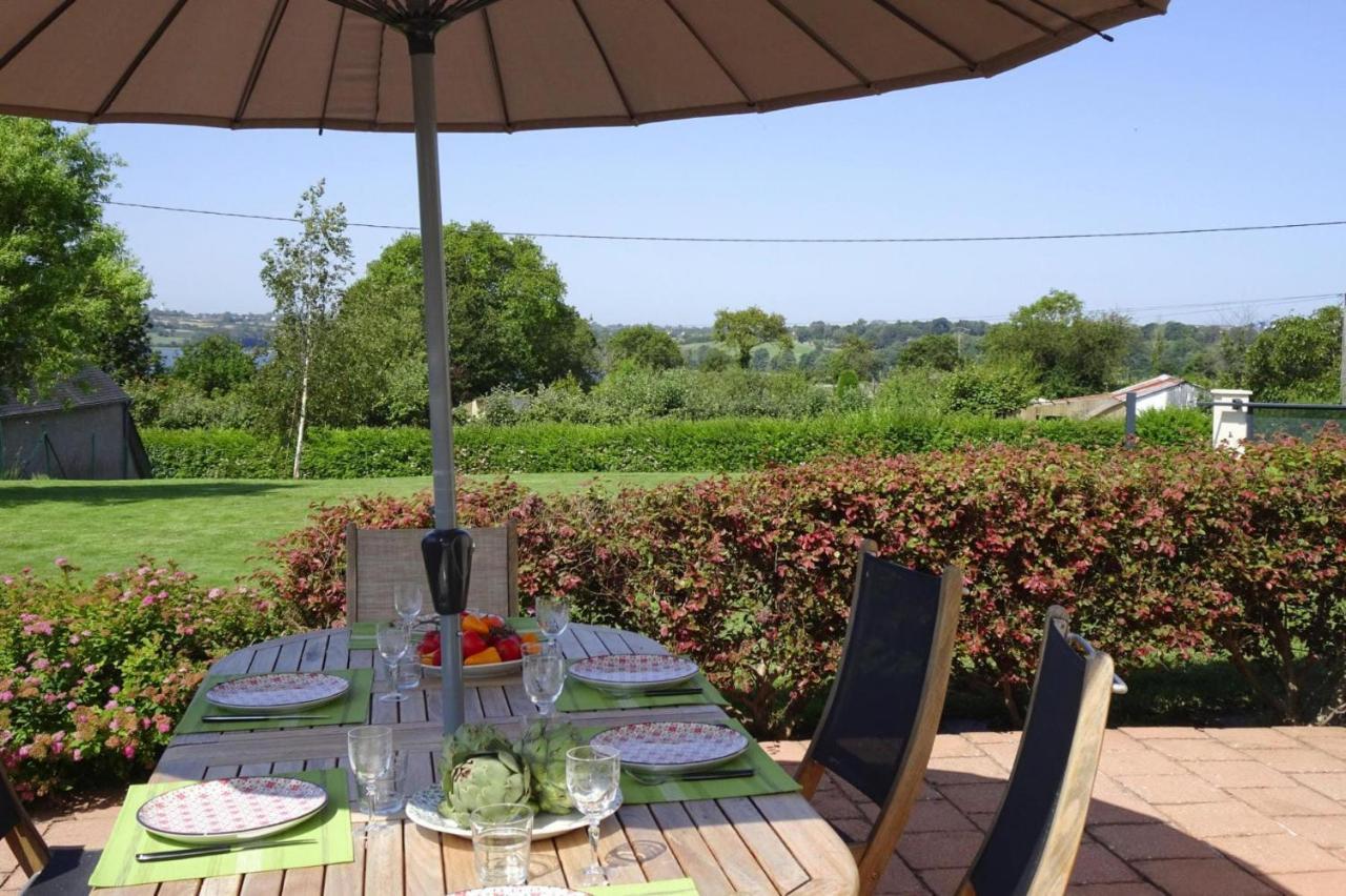 Nice Holiday Home With Beautiful Garden, Paimpol Kültér fotó