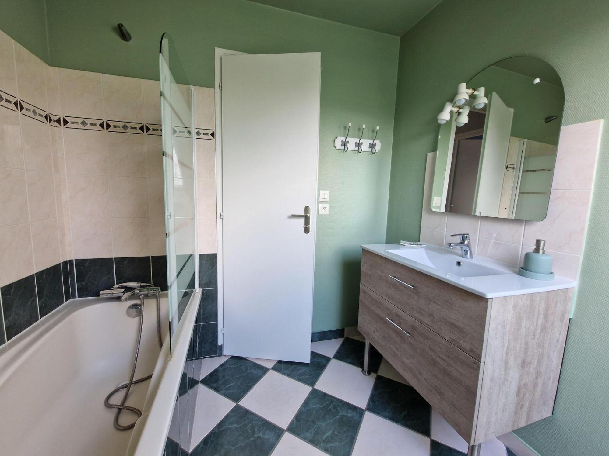 Nice Holiday Home With Beautiful Garden, Paimpol Kültér fotó